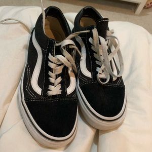 Women’s size 7 black low top vans
